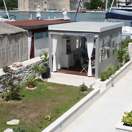 Studio Tironi 2 -Sonja Apartment โตรกีร์ ภายนอก รูปภาพ