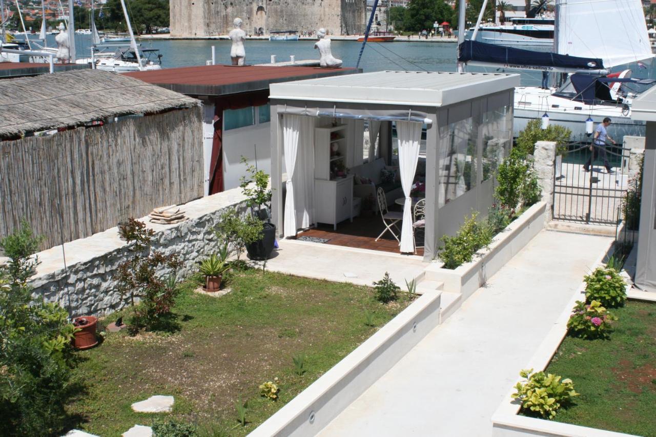 Studio Tironi 2 -Sonja Apartment โตรกีร์ ภายนอก รูปภาพ